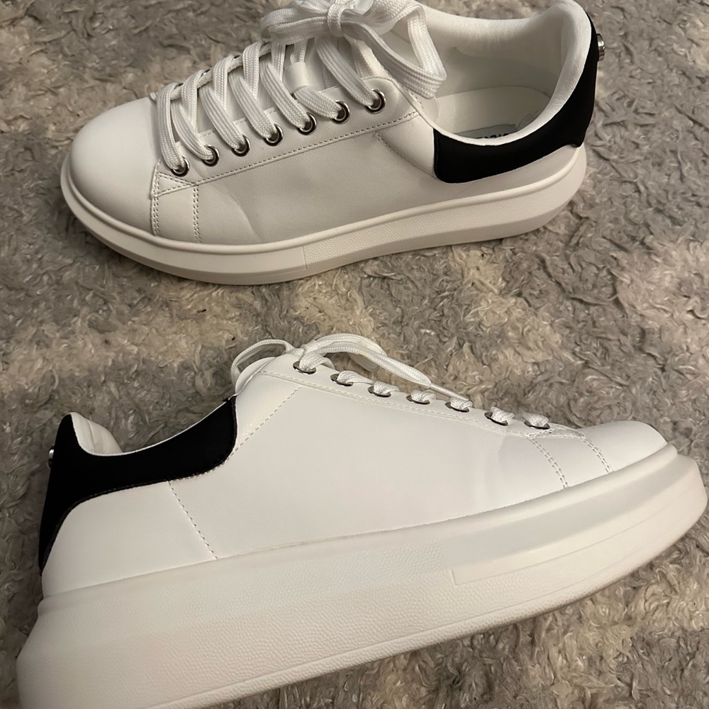 Steve Madden sneakers